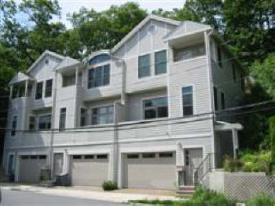 New townhouse construction, Brighton, MA