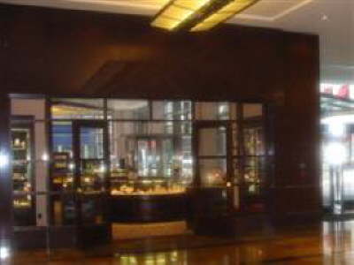 Downtown jewelry store renovation, Boston, MA